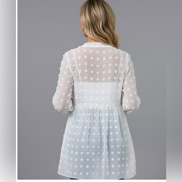 White Swiss Dot Open Front Asymmetrical Hem Shirt - Picture 6 of 12
